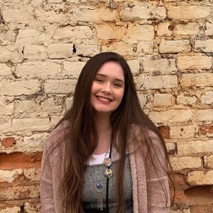 Meet your Posher, Kaila